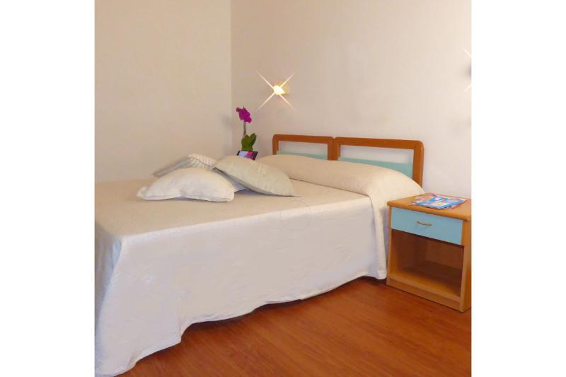 Hotel Merano Misano Adriatico Esterno foto